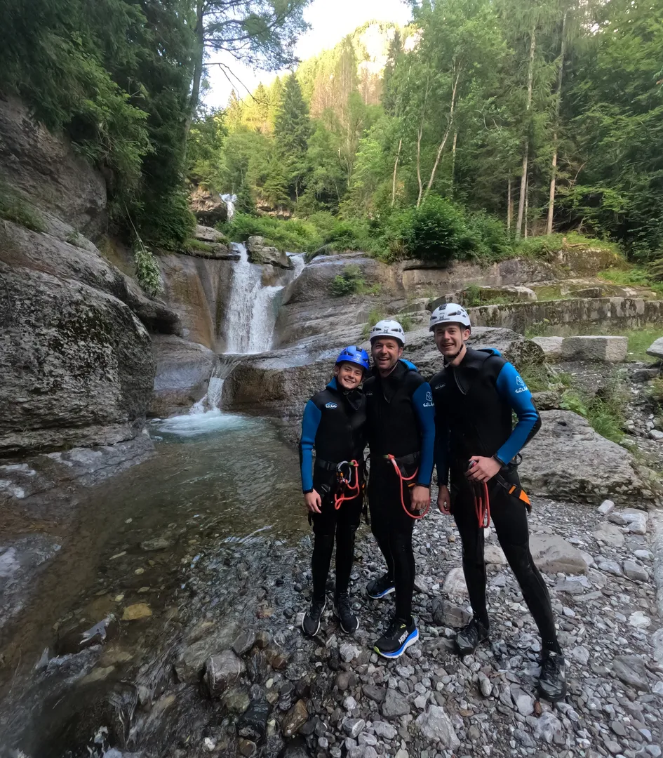 1766353444950_risultato