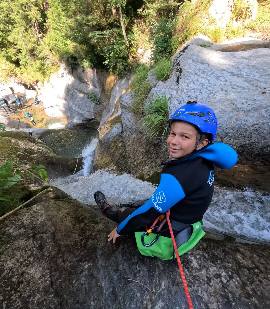 1766353444977_risultato